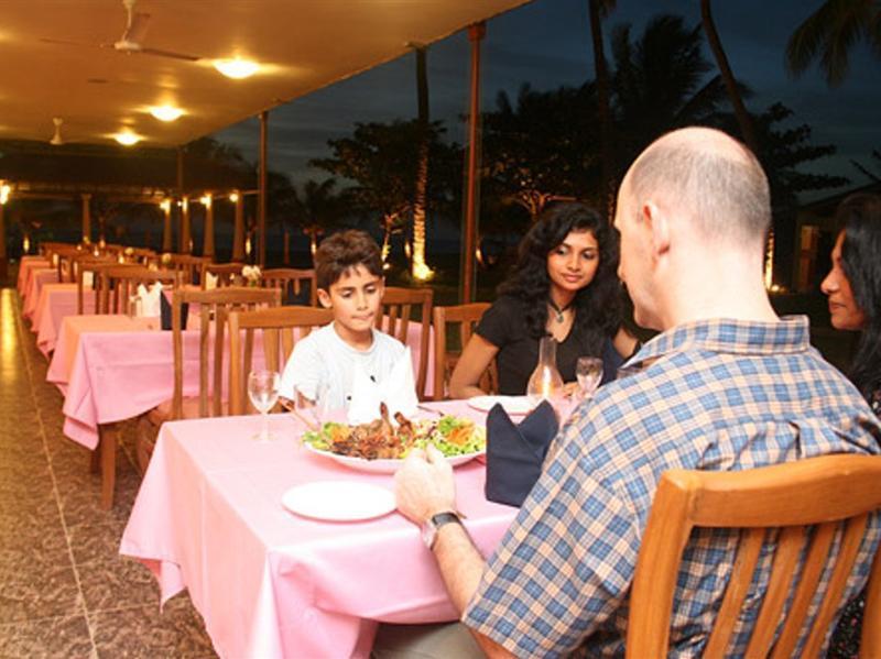 Paradise Beach Hotel Negombo Dış mekan fotoğraf